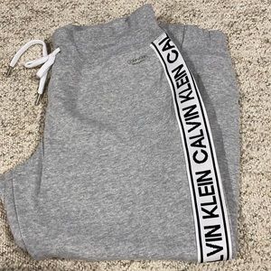 Calvin Klein Gray Sweat Pants in Great Condition